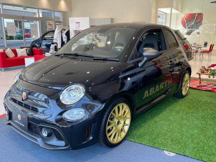 ABARTH 695 75° ANNIVERSARIO