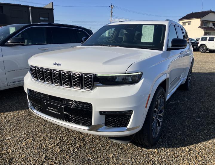 Grand Cherokee L Summit Reserve