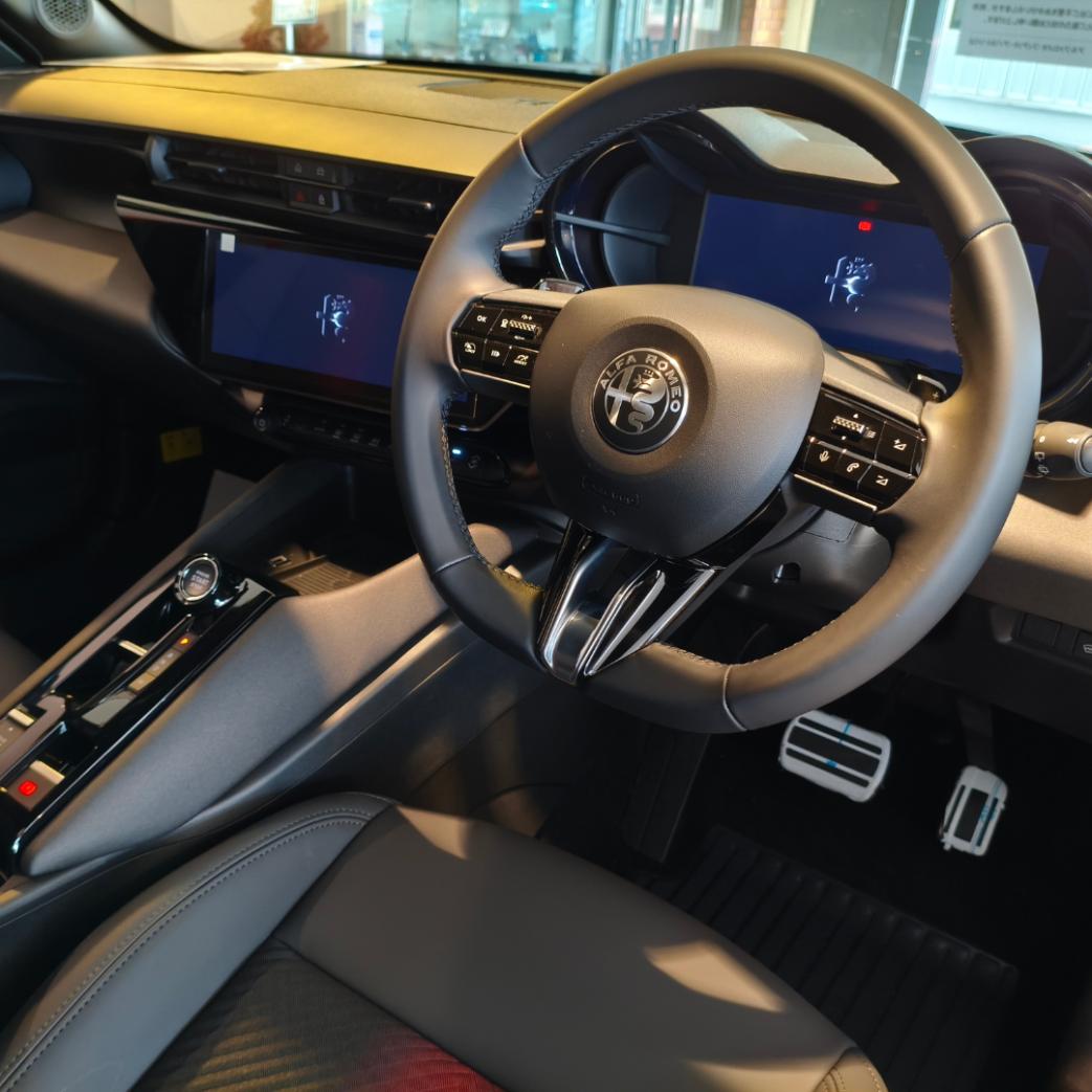 LE GARAGE アルファロメオ6C Spyder 限定20枚写真額装 展示車のご案内】Alfa Romeo JUNIOR｜アルファ ロメオつくば