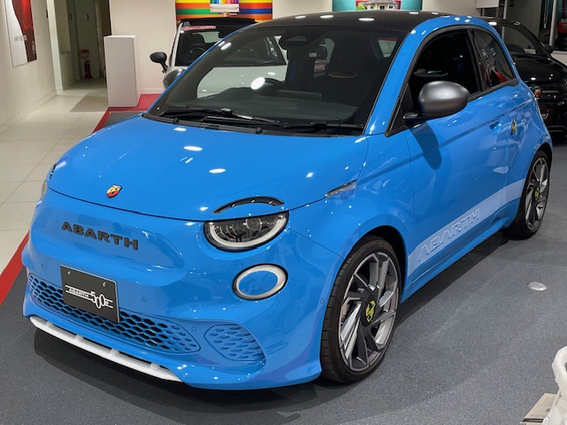 ABARTH 500e Scorpionissima Hatchback