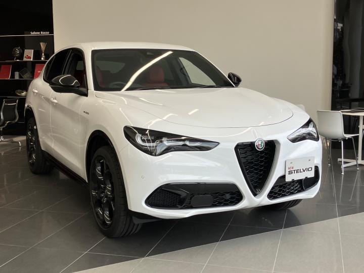 STELVIO 2.0 TURBO Q4 VELOCE