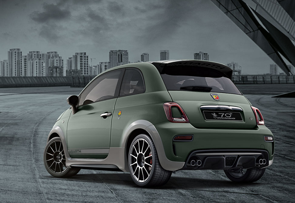 Fiat アバルトフレーム付き アバルト・ブランド限定車 「ABARTH F595C