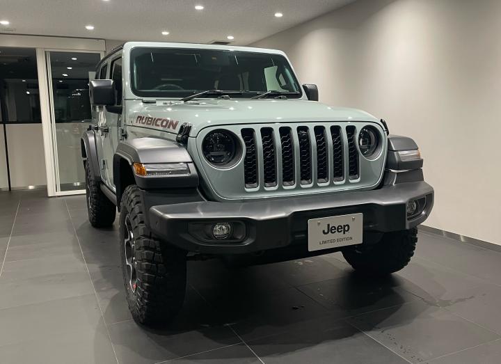 Wrangler（JL） Limited Edition with Sunrider Flip Top for Hardtop