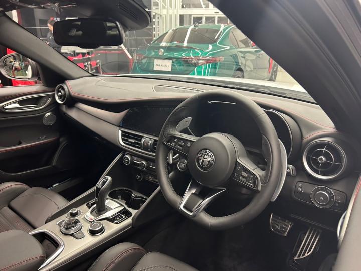 STELVIO 2.0 TURBO Q4 INTENSA