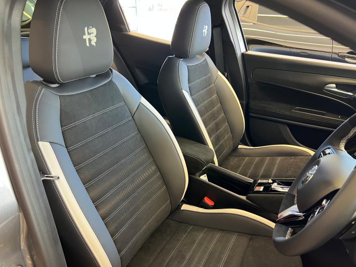 JUNIOR Ibrida SPORT SPECIALE