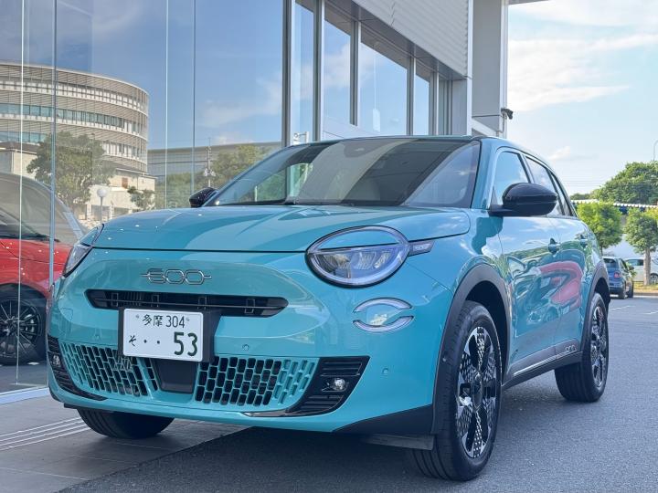 600 Hybrid La Prima（限定車）