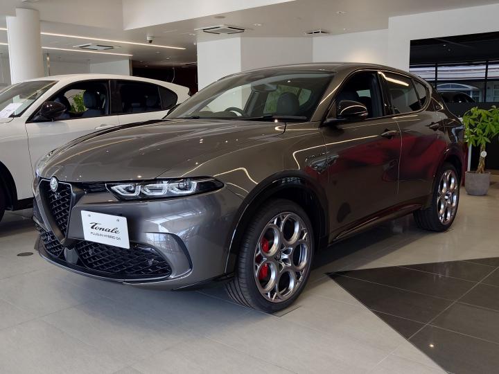 TONALE PLUG-IN HYBRID Q4 VELOCE