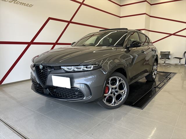 TONALE PLUG-IN HYBRID Q4 SUNROOF EDITION