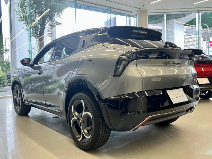 JUNIOR Ibrida SPORT SPECIALE