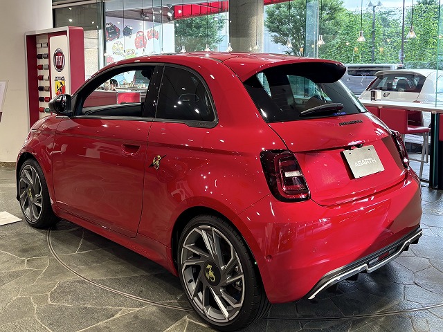 ✦ ABARTH HOT SUMMER DRIVE キャンペーン ✦