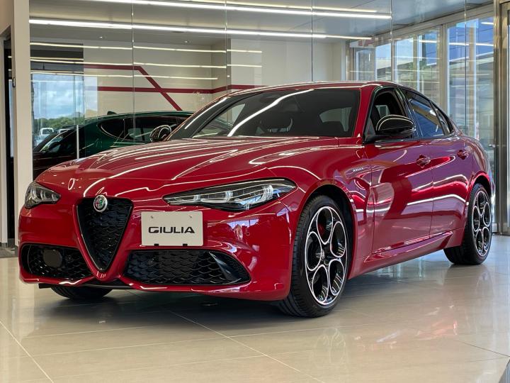 通信専用枠です☆ＡＬＦＡ－ＲＯＭＥＯ☆赤＆白☆完全修復済み♪( v^-゜) hq720.jpg?sqp=-