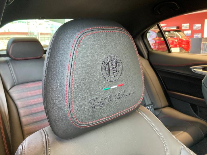 GIULIA TRIBUTO ITALIANO