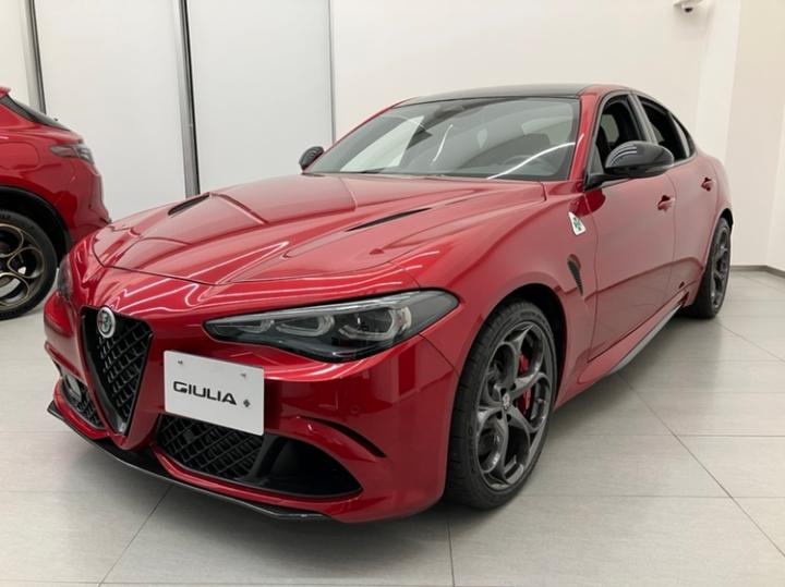 GIULIA 2.9 V6 BI-TURBO QUADRIFOGLIO