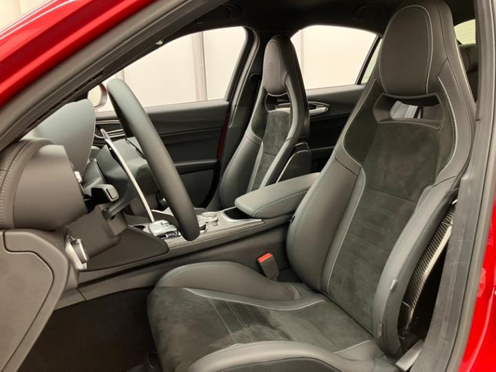 GIULIA 2.9 V6 BI-TURBO QUADRIFOGLIO