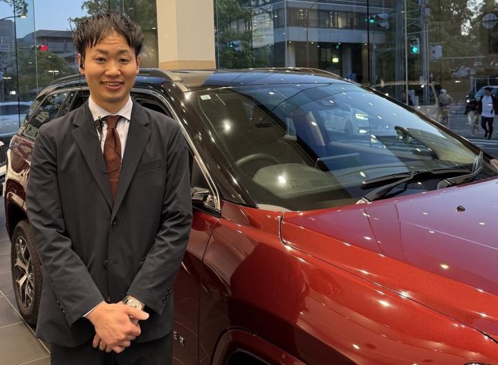 セールススタッフ 長谷川　雅也