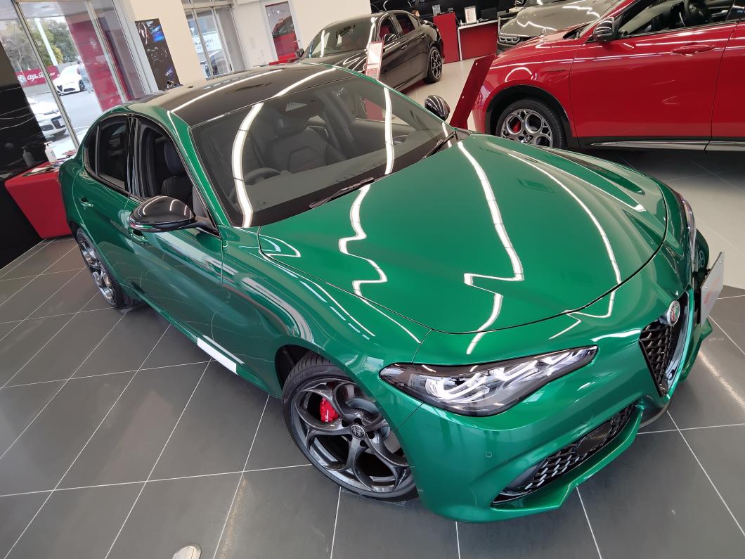 NEW GIULIA 2.0 TURBO TRIBUTO ITALIANO 到着致しました！｜アルファ