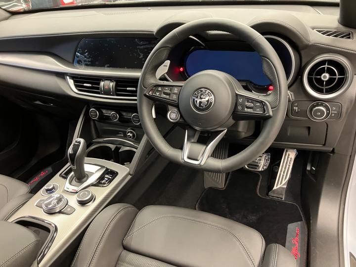 STELVIO 2.2 TURBO DIESEL Q4 VELOCE