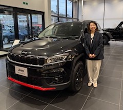 セールススタッフ 髙坂　香織