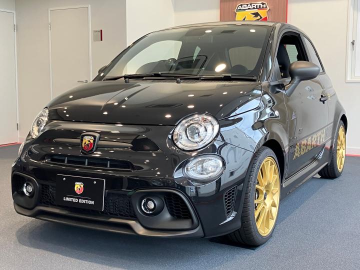 ABARTH 695 75° ANNIVERSARIO