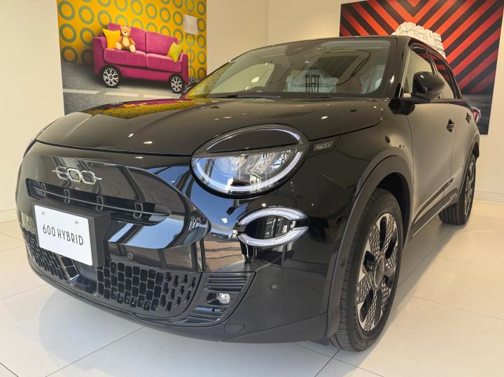 600 Hybrid NERO CINEMA