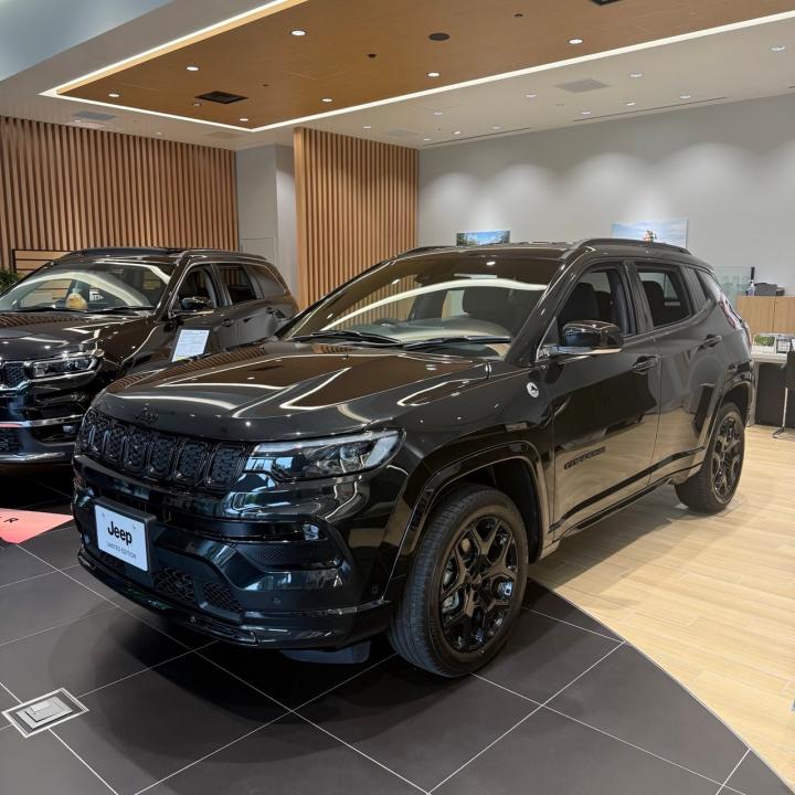 Compass Black Shark（限定車）