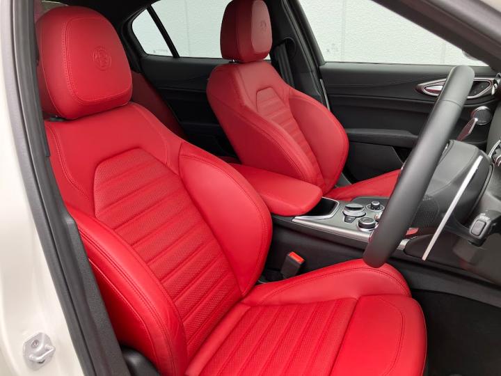 GIULIA 2.0 TURBO VELOCE