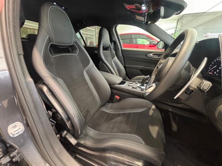 GIULIA 2.9 V6 BI-TURBO QUADRIFOGLIO