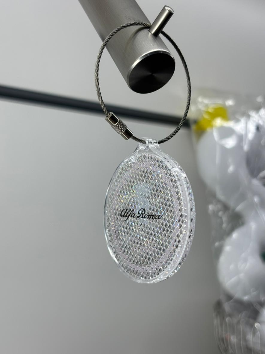 リフレクターキーチェーン