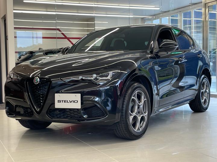 アルファ ロメオ千葉｜展示車・試乗車｜Alfa Romeo Official