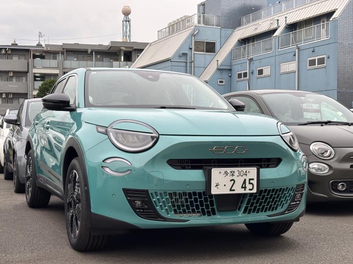 600 Hybrid La Prima（限定車）