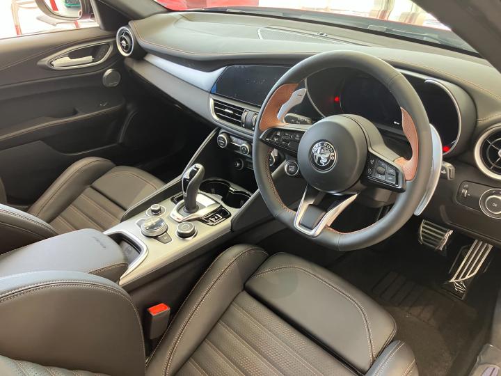 GIULIA 2.0 TURBO INTENSA