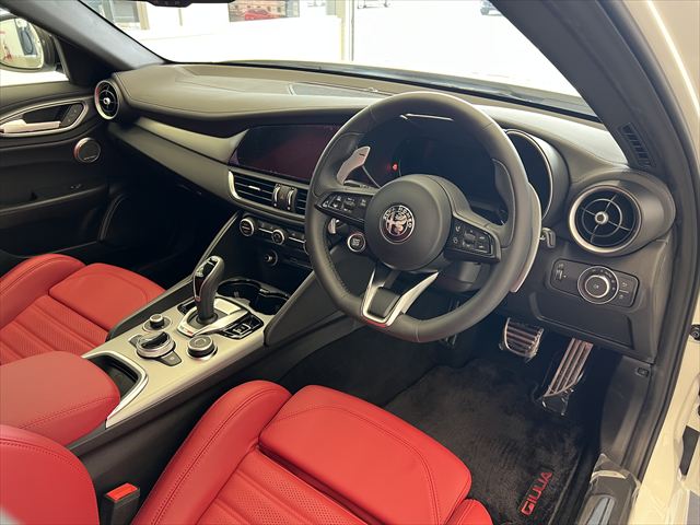 GIULIA 2.0 TURBO VELOCE