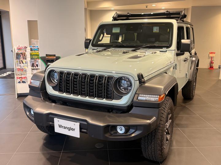Wrangler（JL） Limited Edition with Sunrider Flip Top for Hardtop