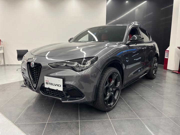 STELVIO 2.2 TURBO DIESEL Q4 SPORT PACKAGE