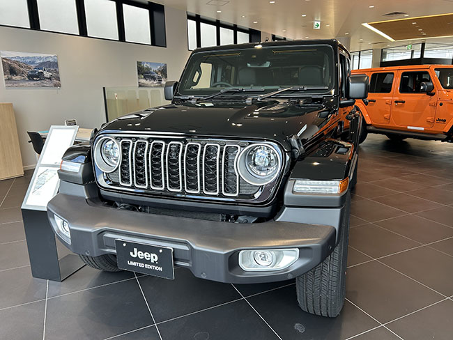 New Jeep Wrangler（JL） Unlimited Sahara Power Side Step