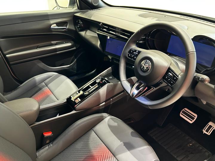 JUNIOR Ibrida Edizione Bianco