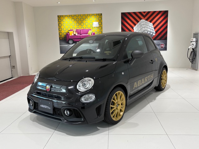 ABARTH 695 75° ANNIVERSARIO