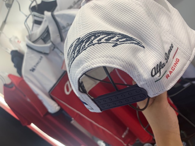 【入手困難】アルファロメオ F1 ポロ Sサイズ Amazon.co.jp: HATUR F1 アルファロメオ チーム レーシング