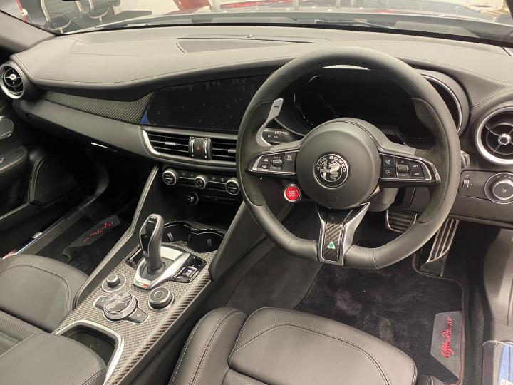 GIULIA QUADRIFOGLIO ESTREMA