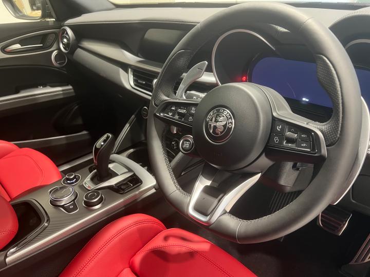 STELVIO 2.2 TURBO DIESEL Q4 VELOCE