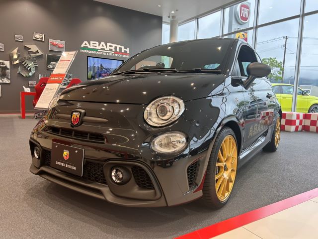 ABARTH 695 75° ANNIVERSARIO