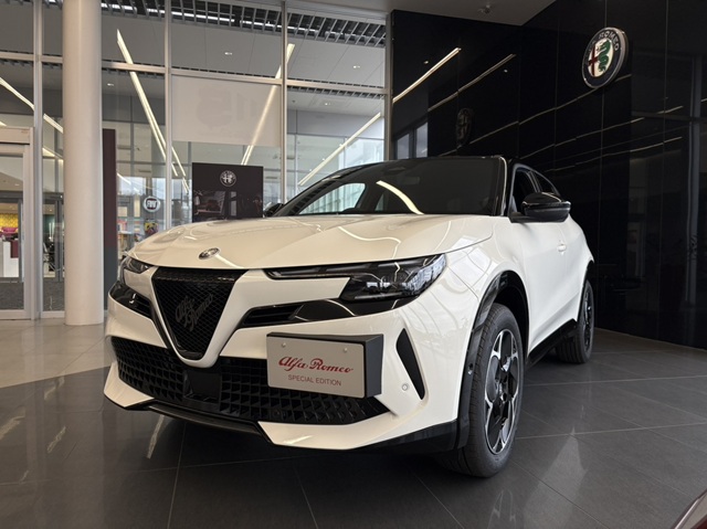 JUNIOR Ibrida Edizione Bianco