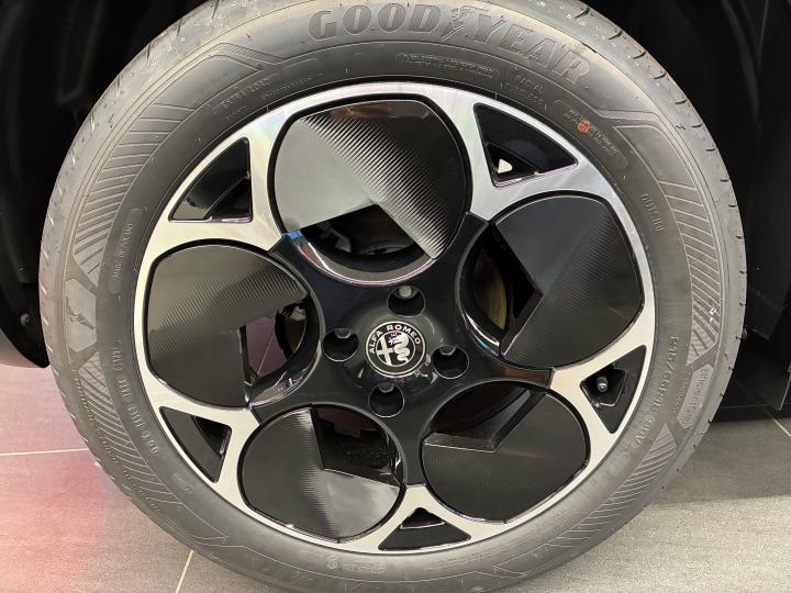 JUNIOR Ibrida Edizione Bianco