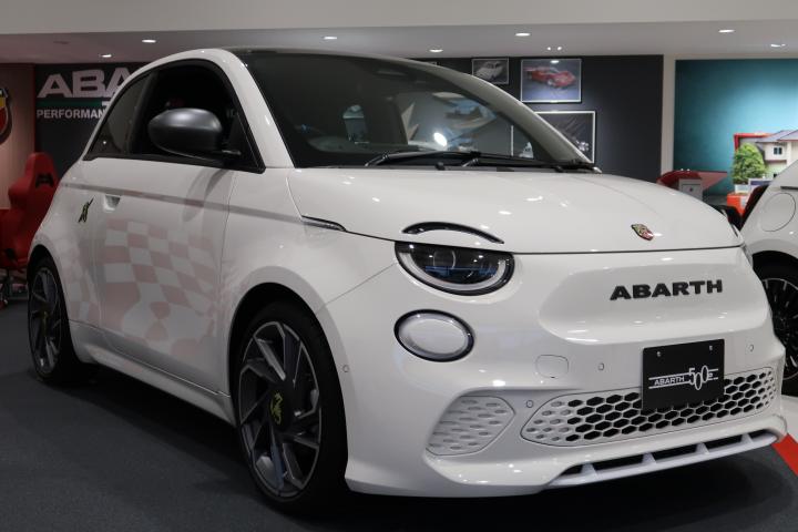 ABARTH 500e Turismo Hatchback