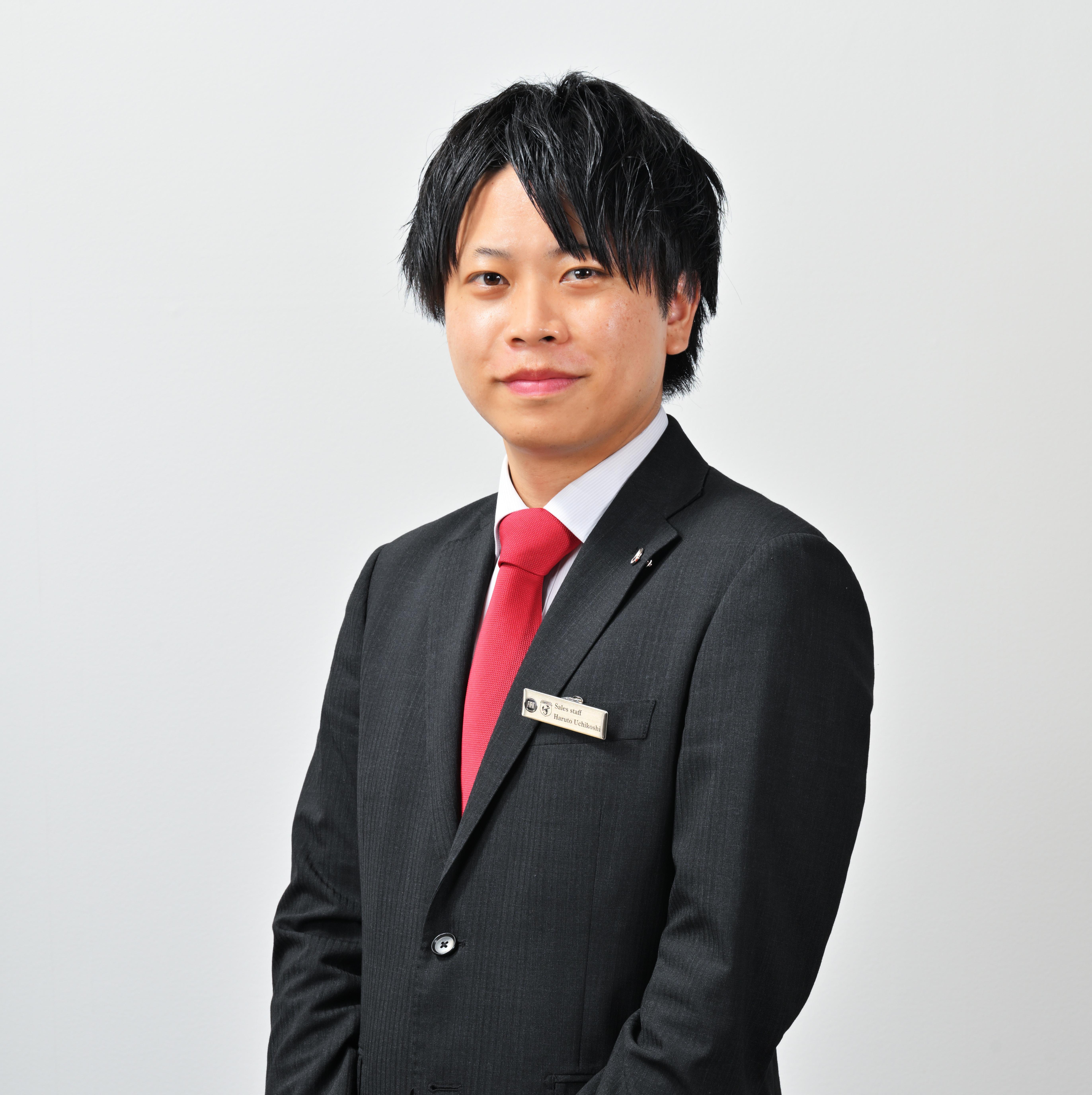 セールススタッフ 打越　陽大