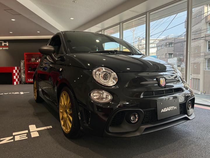 ABARTH 695 75° ANNIVERSARIO