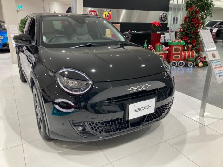 600 Hybrid NERO CINEMA