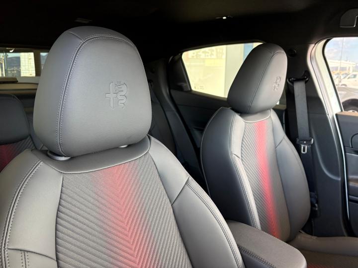 JUNIOR Ibrida Edizione Bianco