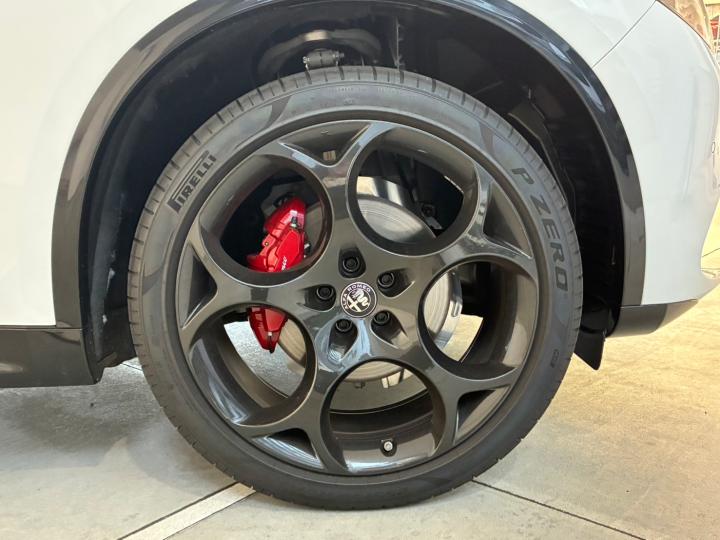 STELVIO 2.2 TURBO DIESEL Q4 VELOCE