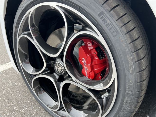 GIULIA 2.0 TURBO VELOCE